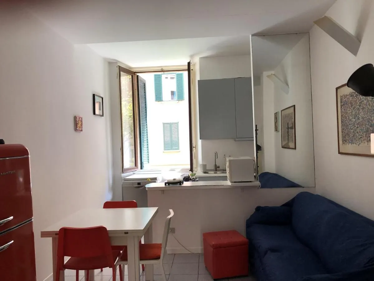 Venini Central Station Milan Apartment